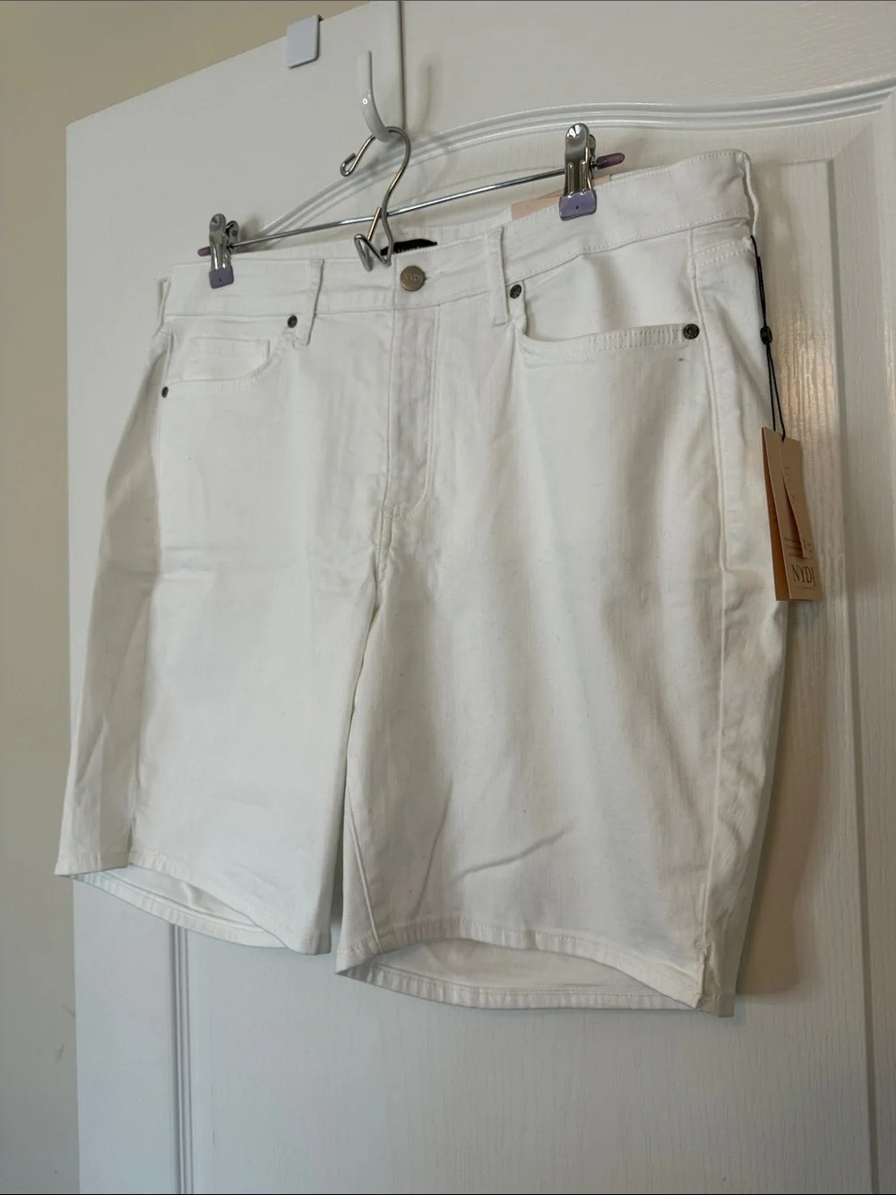 NYDJ Ella Shorts with Side Slits Optic White Size 14W